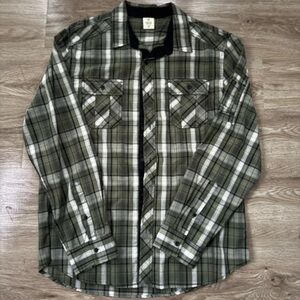 Men's Green Plaid Casual Button Down Shirt